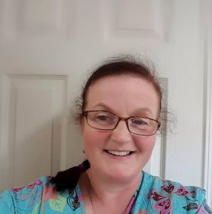 Meet your Posher, Lorraine